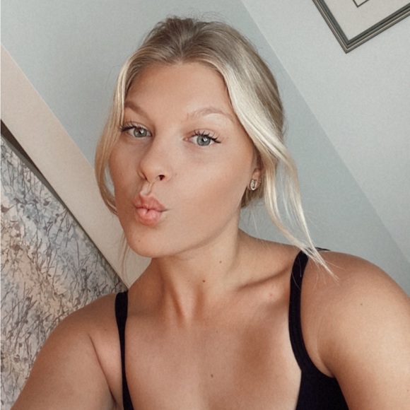 Meet your Posher, Kathleen - Picture 1 of 1